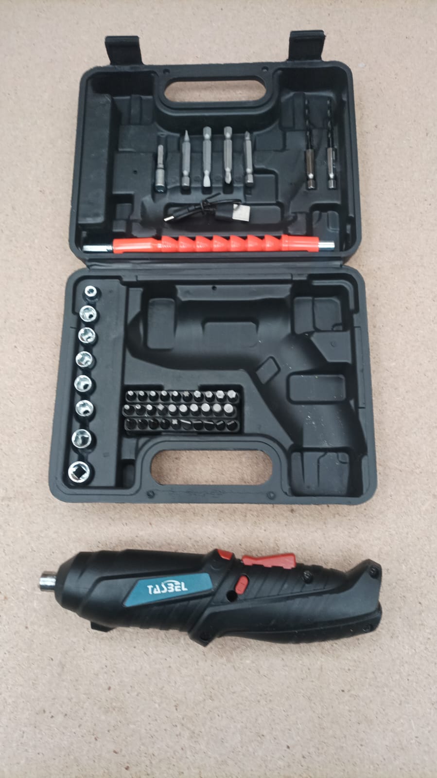 Destornillador Inalámbrico 47 en 1